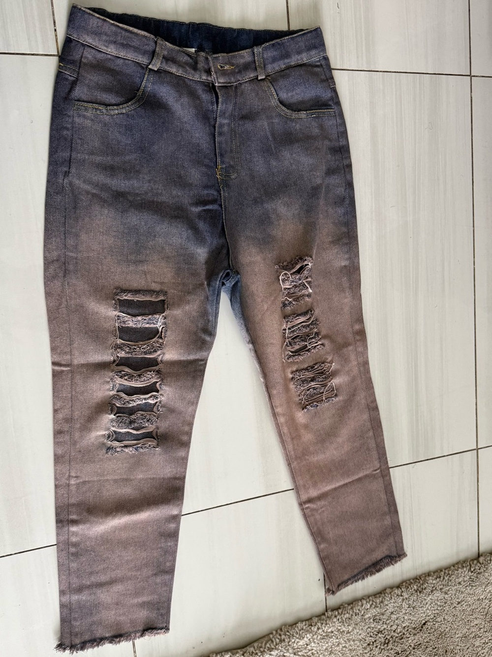 Women’s Distressed Skinny Jeans - Washed Black/Brown